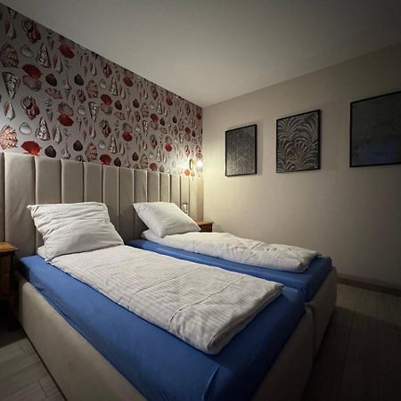 Ferienwohnung Little White Frog Stettin Exterior foto